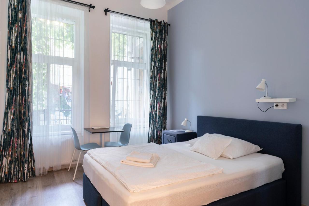 Vajda 15 Hostel Budapest Exteriör bild